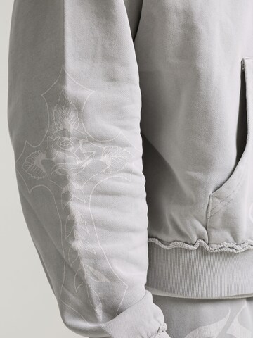 Veste de survêtement 'Gothic Stud' Ed Hardy en gris