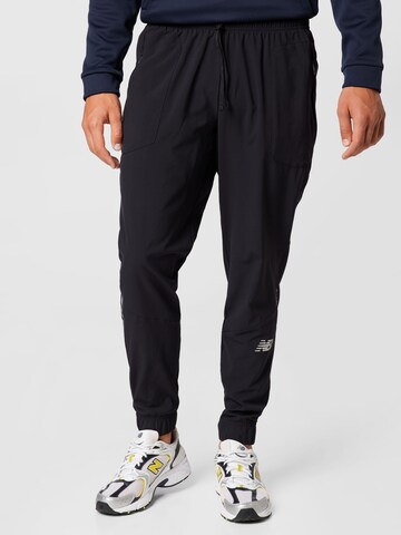 Effilé Pantalon de sport 'Impact Run' new balance en noir : devant