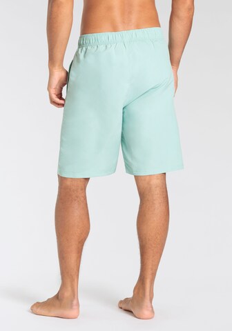 Loosefit Pantaloncini da bagno di LONSDALE in blu