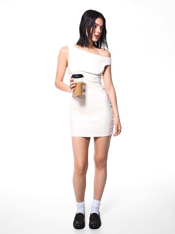 Bershka Dress in Beige: front
