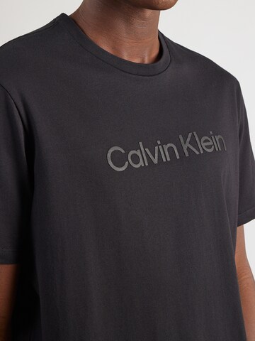 Calvin Klein Regular T-Shirt in Schwarz
