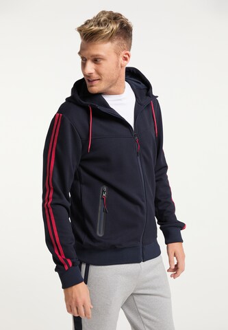 Mo SPORTS Between-Season Jacket in Blue: front