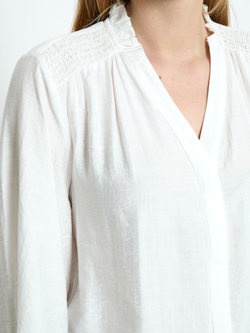 Maglietta 'Seria' di minus in bianco