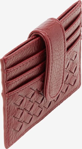 Astuccio di Usha in rosso