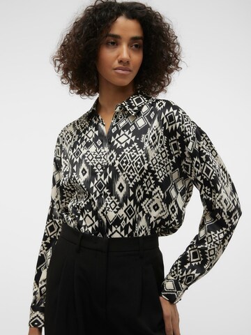 VERO MODA Blouse 'Gema Gida' in Black