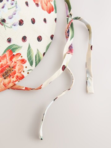 Chapeaux Next en blanc