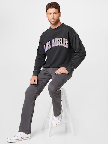 Redefined Rebel Sweatshirt Ezra' in Schwarz