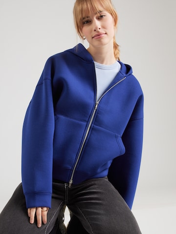 WEEKDAY - Sudadera con cremallera 'Scarlet' en azul: frente