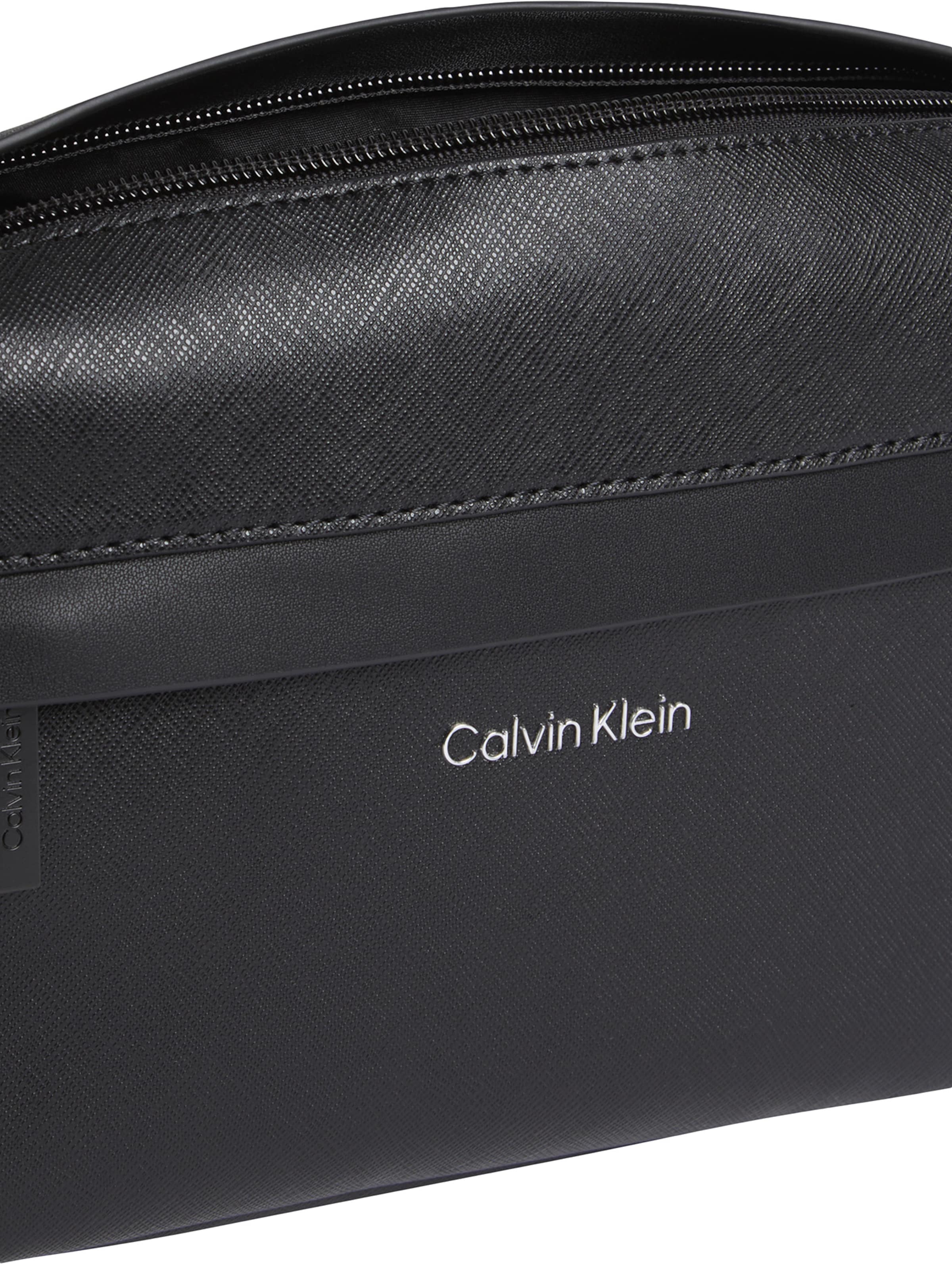 Calvin Klein Õlakott 'MUST', värv must