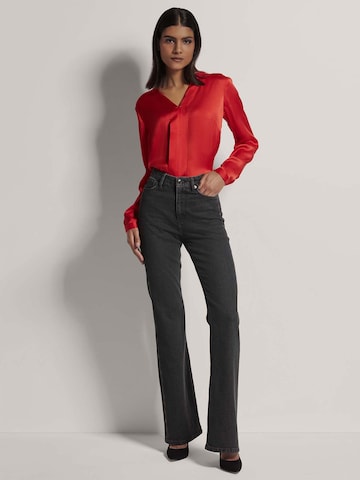 MADELEINE Flared Jeans in Grijs