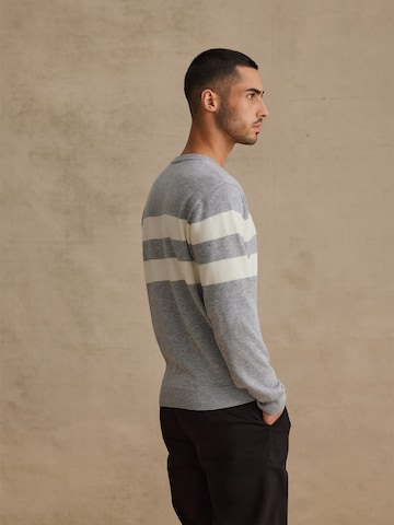 DAN FOX APPAREL Pullover 'Ludwig' in Grau