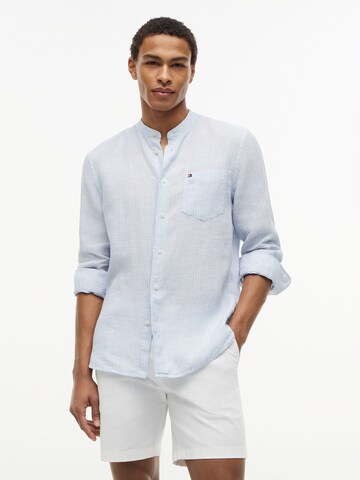 TOMMY HILFIGER Regular fit Πουκάμισο σε μπλε: μπροστά