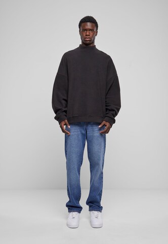 Urban Classics Sweatshirt in Black