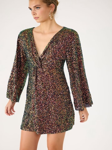 No Matter What Kleid in Mischfarben