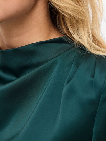 VILA Shirt in Green