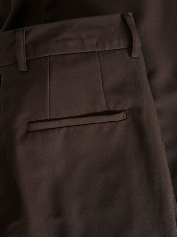JJXX Lużny krój Spodnie w kant w kolorze brązowy