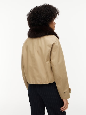 TOMMY HILFIGER Tussenjas in Beige