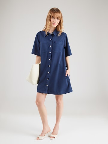 Abito camicia di Tommy Jeans in blu: frontale