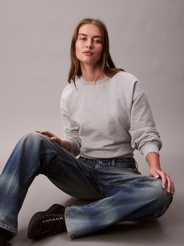 Calvin Klein Jeans Sweatshirt in Grijs