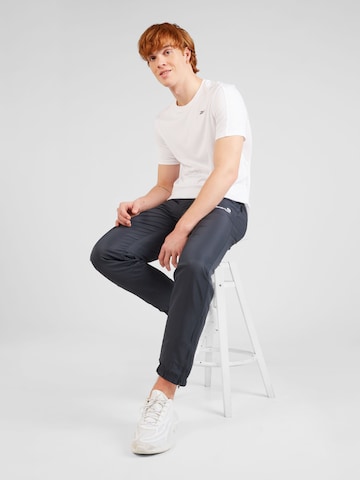 Sergio Tacchini Tapered Bukser 'CARSON 021' i grå