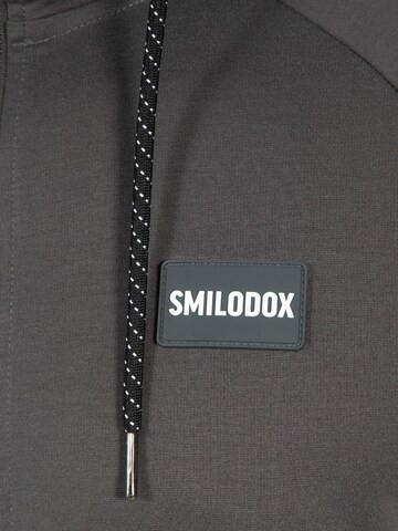 Smilodox Zip-Up Hoodie 'Suit Pro' in Grey