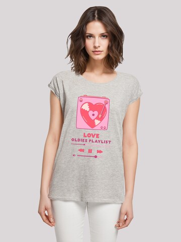F4NT4STIC T-Shirt 'Love Oldies Playlist Valentinstag' in Grau: Vorderseite