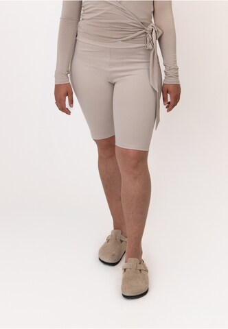 Skinny Leggings 'Roxie' di OH APRIL in marrone: frontale