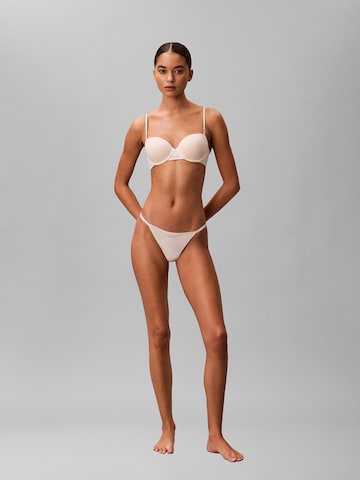 Calvin Klein String in Beige