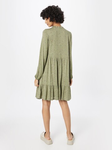 Robe ESPRIT en vert