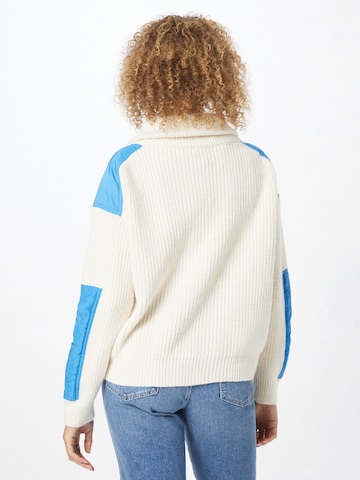 s.Oliver Sweater in Blue