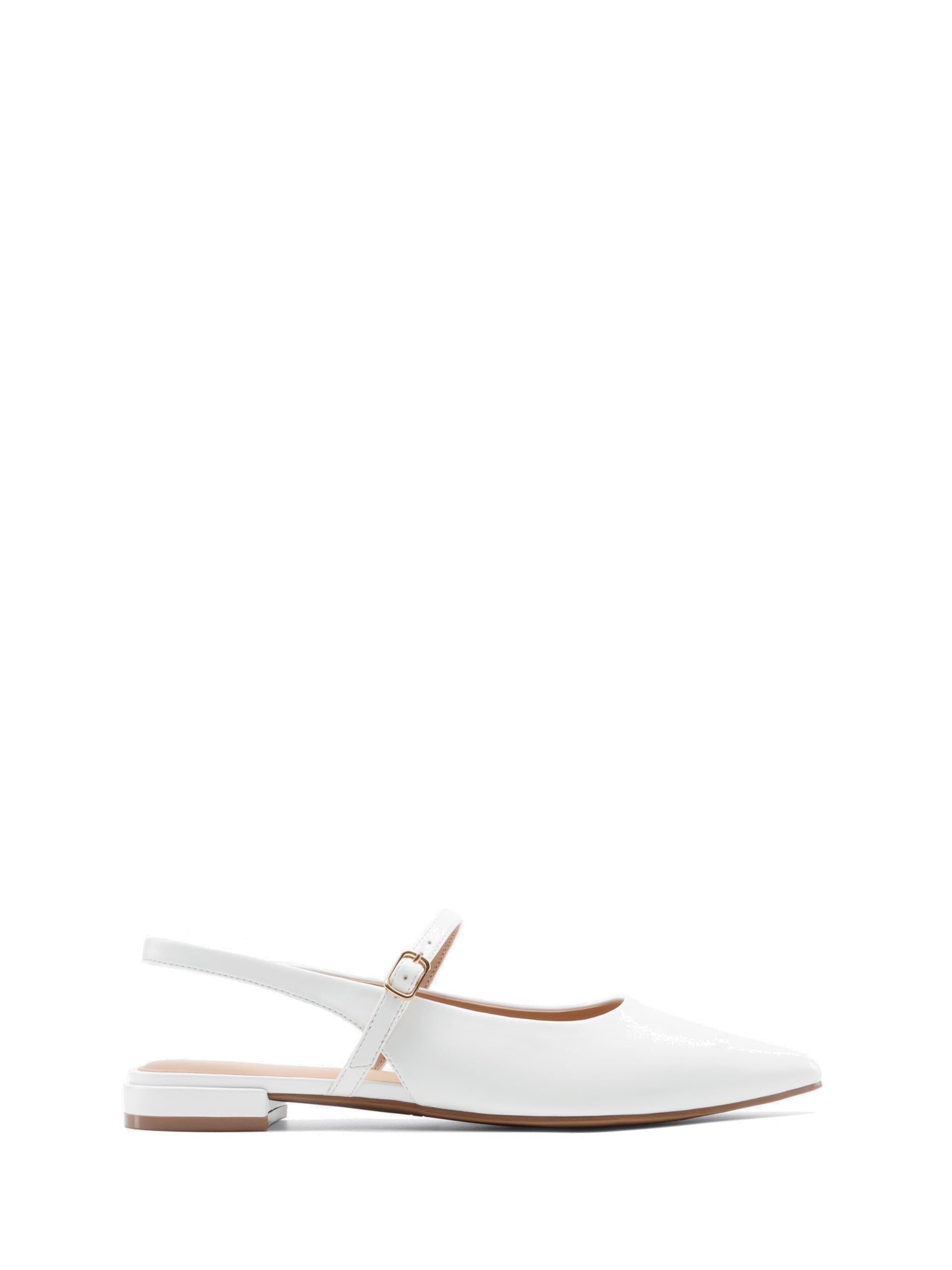 Dream Pairs Ballet Flats in White