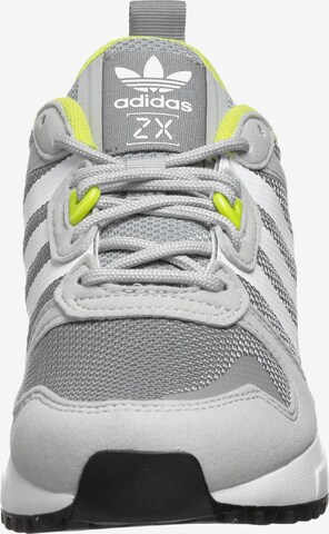 ADIDAS ORIGINALS Sneaker 'ZX 700 HD' in Grau