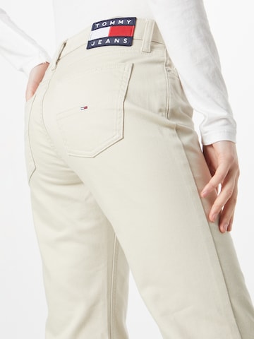 Tommy Jeans جينز ذات سيقان واسعة جينز 'Sophie' بلون رمادي