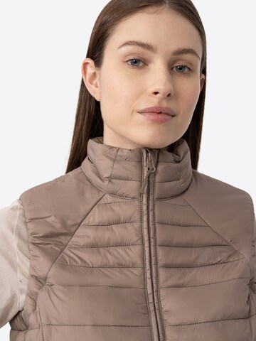 4F Bodywarmer in Bruin