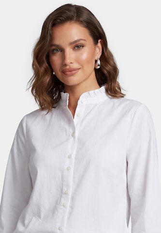 faina Blouse in White