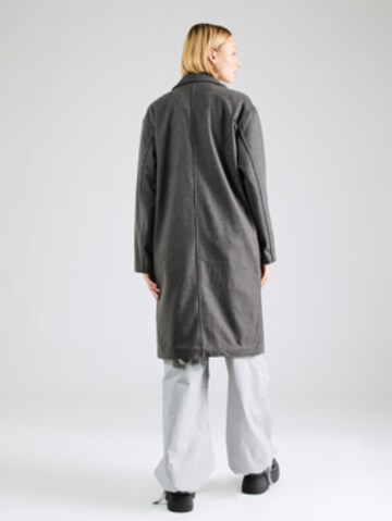 STUDIO SELECT - Abrigo de invierno 'Lena' en gris