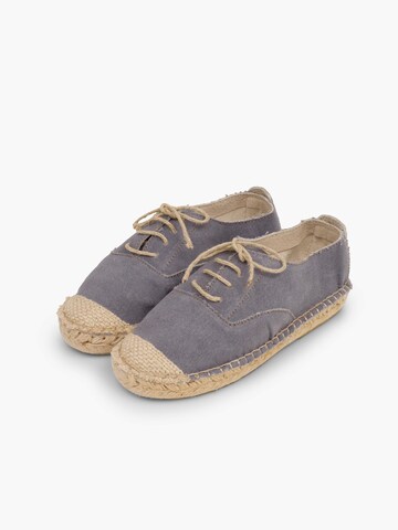 Chaussure basse Pisamonas en gris