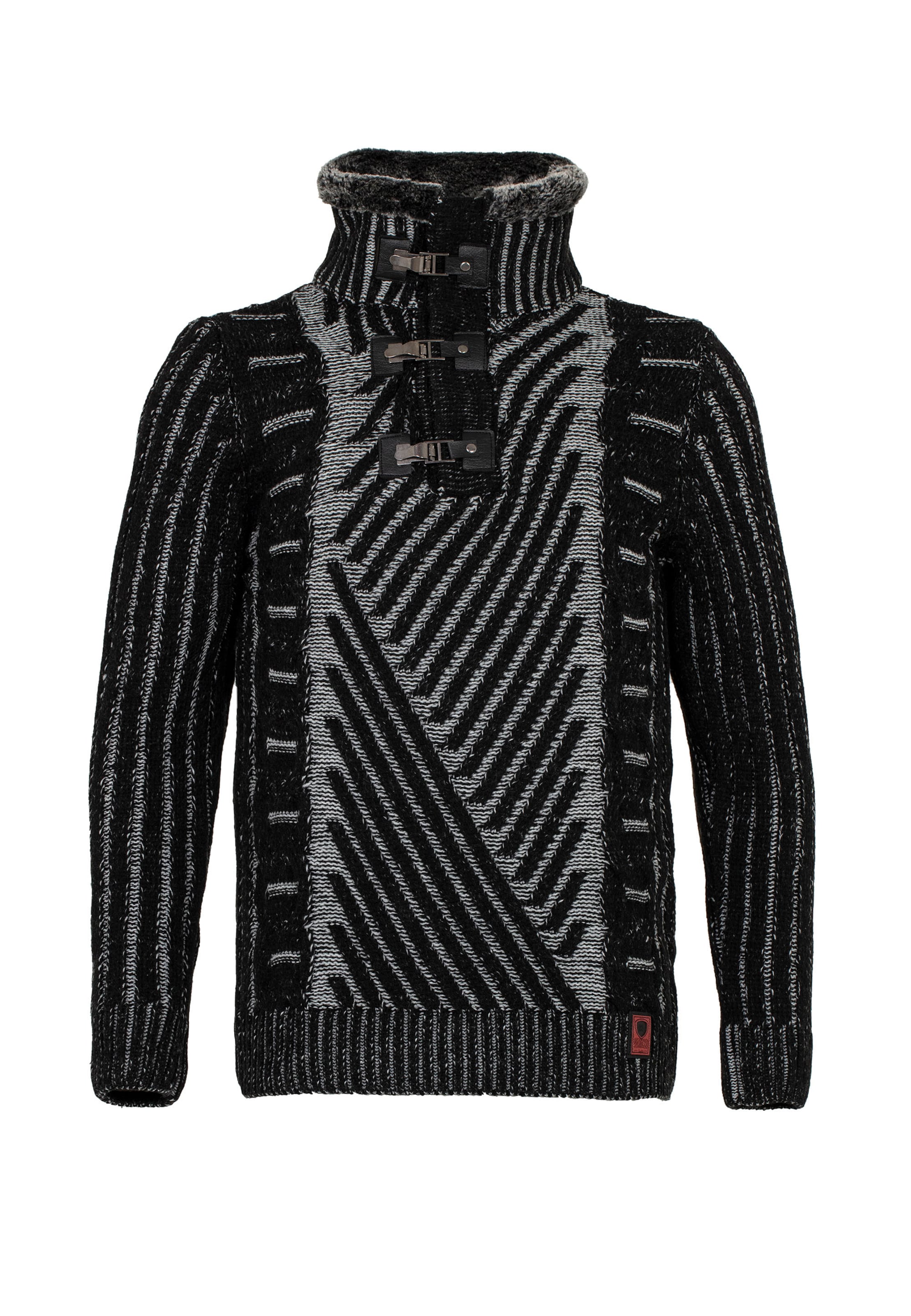 CIPO & BAXX Pullover in Schwarz: Vorderseite