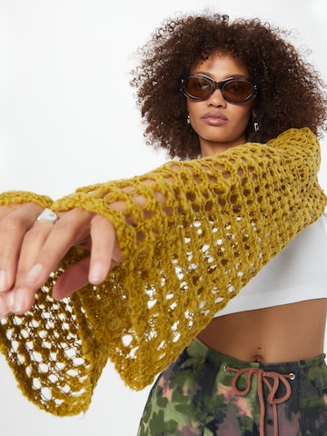 Nasty Gal Sweater in Green