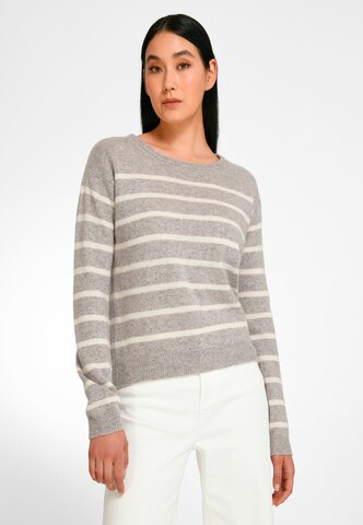 Peter Hahn Sweater in Grey: front