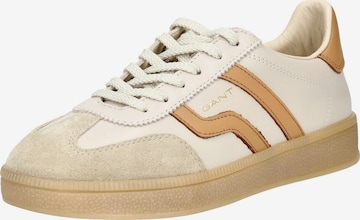 Baskets basses 'Cuzima' GANT en beige : devant