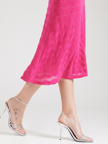 Robe 'ADONI' Bardot en rose