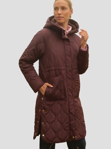 love & roses Between-Seasons Coat in Red: front