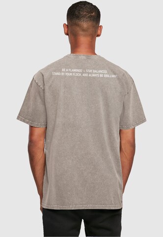 T-Shirt ' Flamingo ' Merchcode en gris