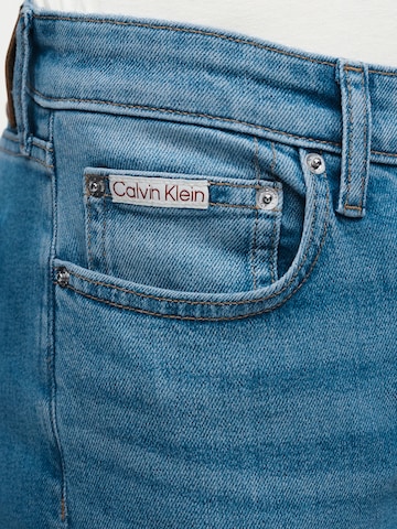 Calvin Klein Jeans Slimfit Farkut 'Richard' värissä sininen