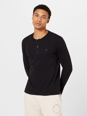 Tricou de la TOMMY HILFIGER pe negru: față