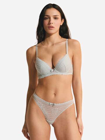 ETAM Push-up BH 'PANAMA' in Grün