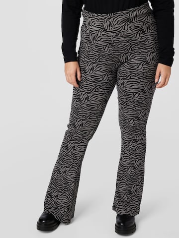Urban Classics Flared Pants in Black: front