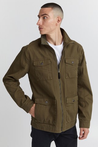 INDICODE JEANS - Chaqueta de entretiempo 'Bolven' en verde: frente