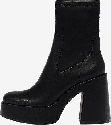 Pull&Bear Ankle Boots in Black